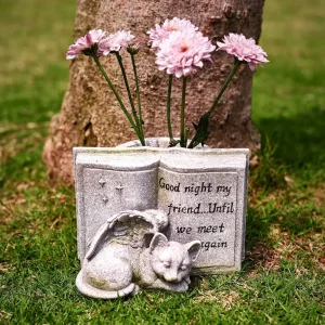 Eternal Pet Memorial Stones: Angel Figurine Outdoor Marker for Beloved Cats